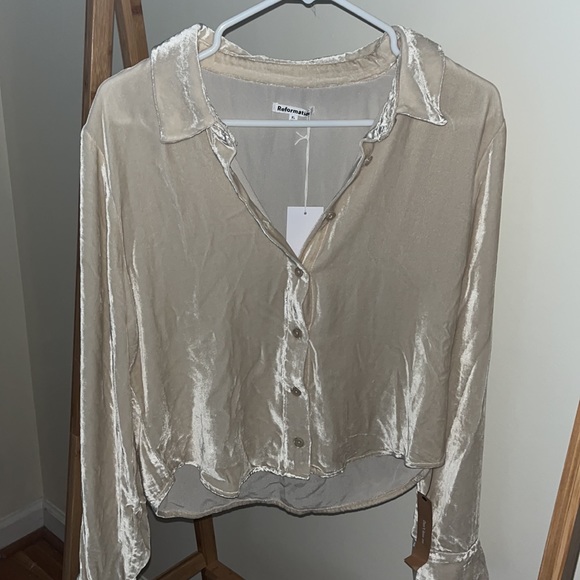 NWT Reformation Cam Velvet Top - Picture 3 of 11
